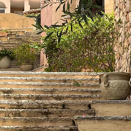 Sardinia Вилла Вилласимиус